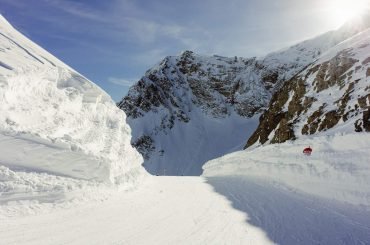 Wszystko co warto wiedzieć na temat nart skiturowych