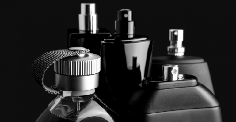 Gdzie wygodnie pozyskać perfumy?